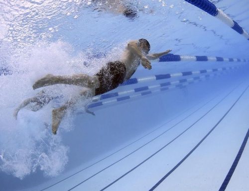 Schwimmtraining für Schüler:innen ab 8 Jahren